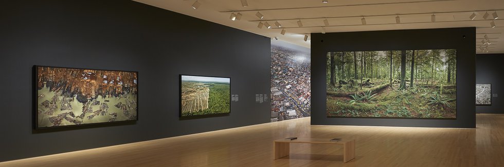 Edward Burtynsky, Jennifer Baichwal and Nicholas de Pencier, "Anthropocene," exhibition view at the National Gallery of Canada, from Sept. 28, 2018 to Feb. 24, 2019 (photo courtesy NGC, Ottawa)