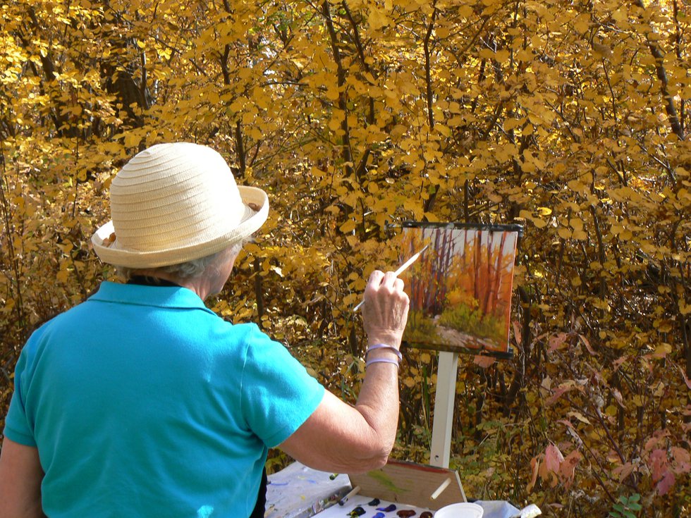 Sheila Adams painting en plein air
