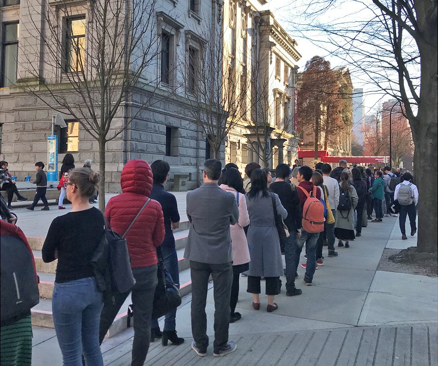 Visitors line up outside the Vancouver Art Gallery on a recent admission-by-donation evening. (photo by Richard White)
