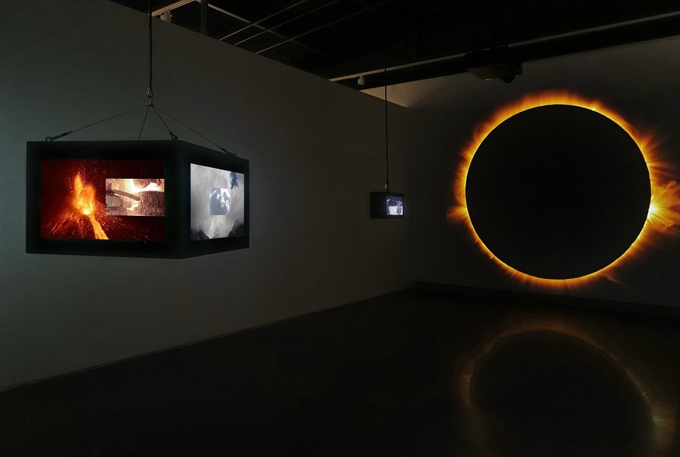 Dan Hudson, “Eclipse,” 2019, video installation at Contemporary Calgary (courtesy of the artist)