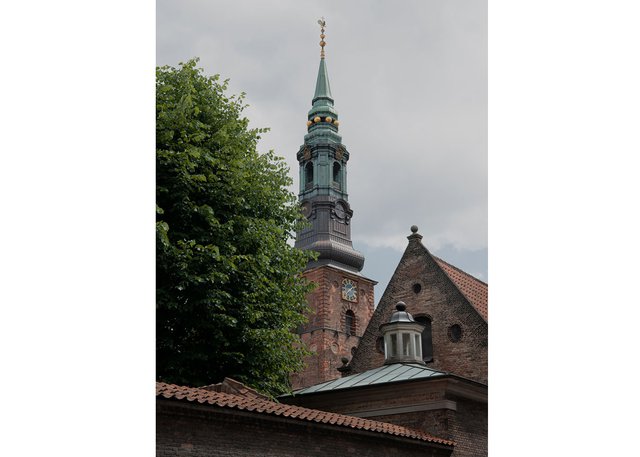 Leslie Hossack, “St. Peters Church, Copenhagen,” 2019