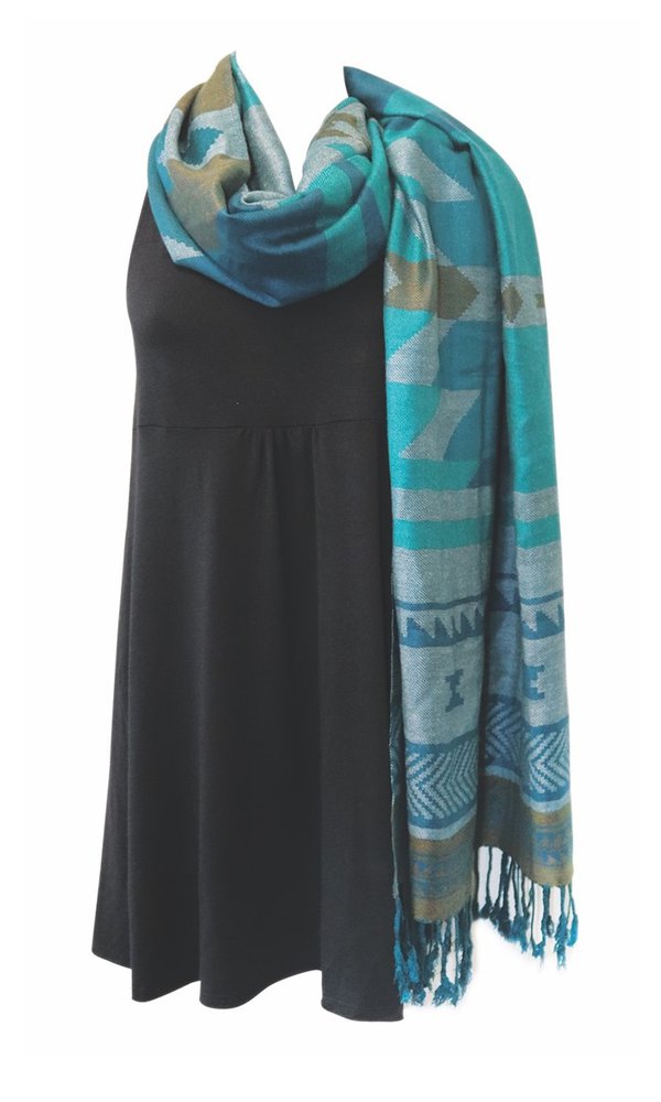 Leila Stogan, Salish woven shawl (courtesy Stó:lô Gift Shop and Native Northwest)