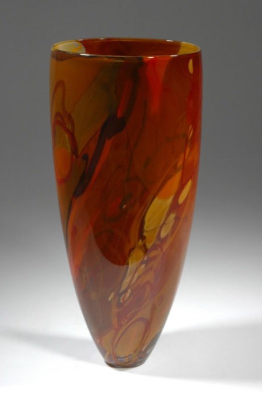 Susan Rankin, “Shard Vase – Open Form Red Orange Rust,” no date, blown glass, layered shards with cane drawing, 11.5” x 4.5” (courtesy Assiniboia Gallery, Regina)