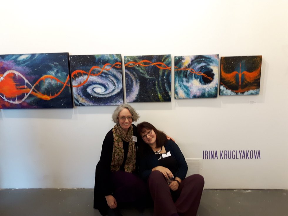 Marlena Wyman (left) and Irina Kruglyakova at CARFAC's New Voices exhibition in 2018. (courtesy Marlena Wyman)