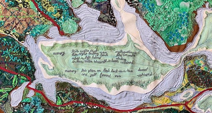 ᑮᓯᑌᐳᐃᐧᐣ ᓵᑳᐦᐃᑲᐣ kîsitêpowin sâkâhikan - "Cooking Lake," detail, copyright Heather Shillinglaw, 2022 (image courtesy of the Alberta Craft Council​)