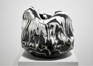 Isabel Wynn, “Monochrome Reverie 4,” 2024, ceramic, 19" x 20" x 19" (photo courtesy of Equinox Gallery)